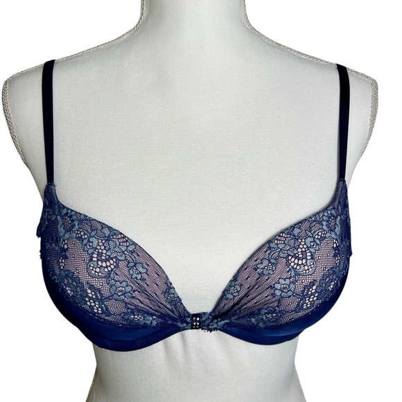 2014 Victoria's Secret Padded Demi Navy Lace Bra Size 34B - Picture 2 of 9